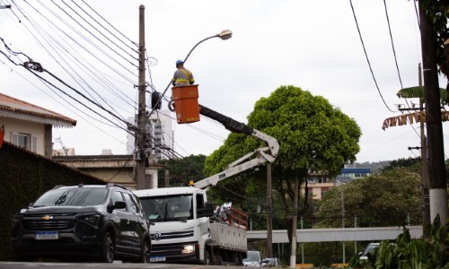 Volta Redonda: nova iluminação de LED em parceria com o Estado chega a 77% da cidade